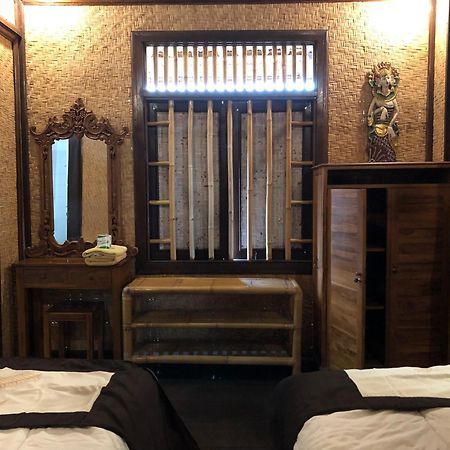 1Bd Guest House In Family Compound1, 15 Minute Walk To Yoga Barn ウブド エクステリア 写真